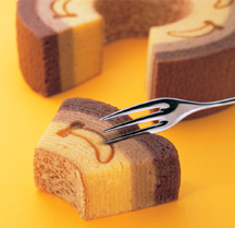 “Tokyo Banana (東京ばな奈）” Japanese Sweet of ‘Baumkuchen’